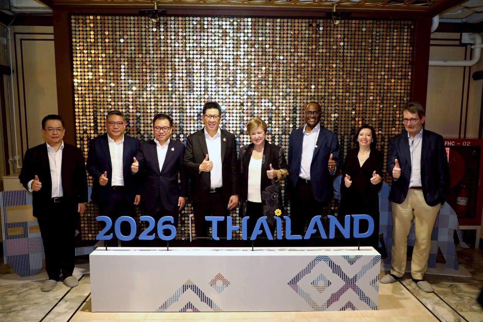 ดร.เอกนิติ นิติทัณฑ์ประภาศ รองนายกรัฐมนตรีและรัฐมนตรีว่าการกระทรวงการคลัง พร้อมคณะผู้บริหาร จากกระทรวงการคลัง นำดร.คริสตาลินา กอร์เกียวา กรรมการจัดการกองทุนการเงินระหว่างประเทศ (IMF) และคณะ เยี่ยมชมพิพิธบางลำพู